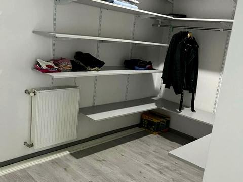 квартира за адресою Центральна вул., 11