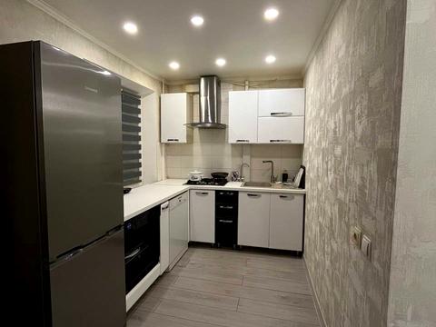 квартира за адресою В'ячеслава Чорновола вул. (Юрія Савченка), 97-Б