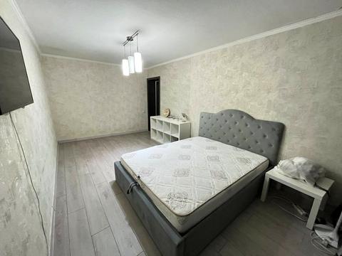 квартира за адресою В'ячеслава Чорновола вул. (Юрія Савченка), 97-Б