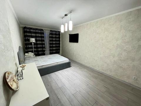 квартира за адресою В'ячеслава Чорновола вул. (Юрія Савченка), 97-Б