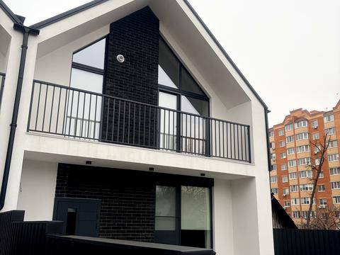 будинок за адресою Миколи Сингаївського вул. (Ново-Оскольська), 45Б