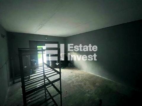 паркомісце за адресою Кримська вул., 8Б