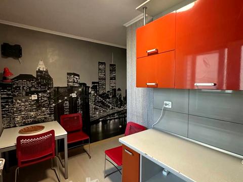 квартира за адресою Сергія Москаленка вул. (Красовського), 8-Б