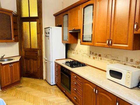 квартира по адресу Поповича ул., 17