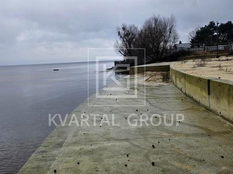 ділянка за адресою с. Сухолуччя, Травнева