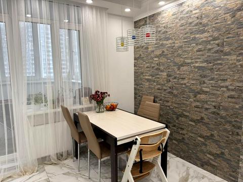 квартира за адресою Жаботинського вул. (Пролетарская улица), 56а