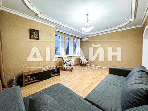 квартира по адресу Розваги ул., 27