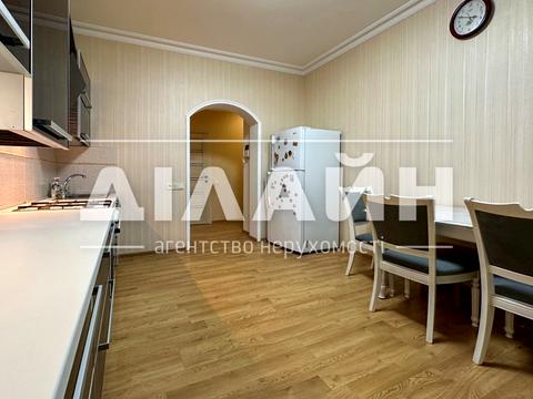 квартира по адресу Розваги ул., 27