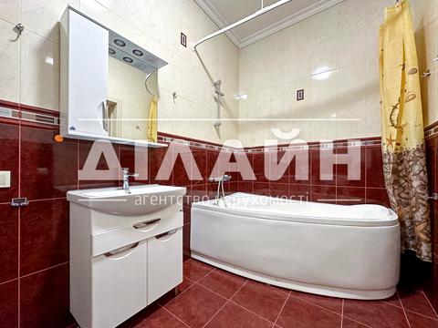 квартира по адресу Розваги ул., 27