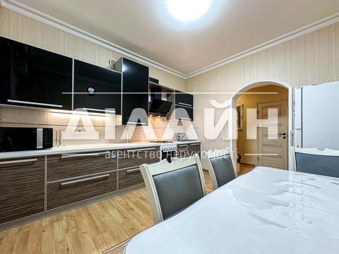 квартира по адресу Розваги ул., 27