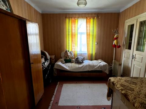 будинок за адресою Миру