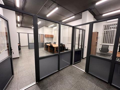 комерційна за адресою Глібова вул., 43