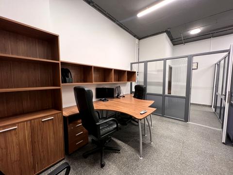 комерційна за адресою Глібова вул., 43