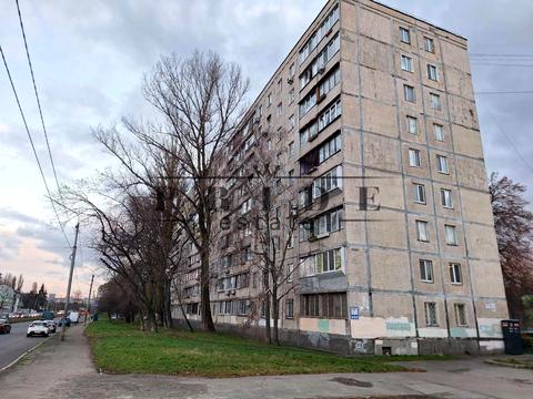 квартира за адресою Автозаводська вул., 17а