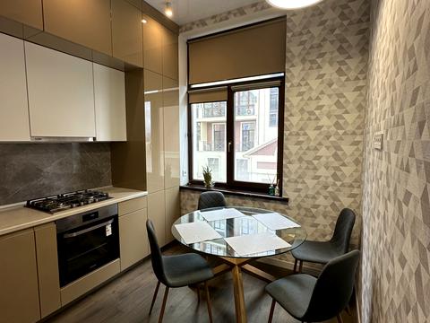 квартира за адресою Професорська вул., 4