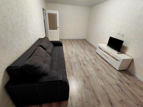 квартира за адресою Ґарета Джонса вул. (Сім'ї Хохлових), 1