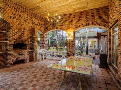 будинок за адресою с. Хотянівка, Боброва, 2