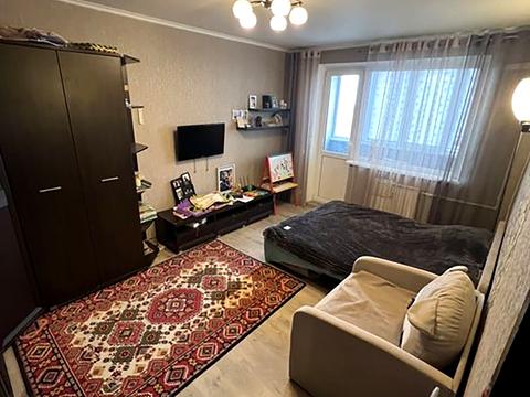 квартира по адресу Роганская ул., 132