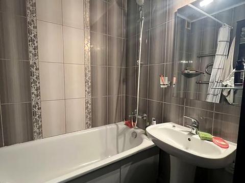 квартира по адресу Роганская ул., 132