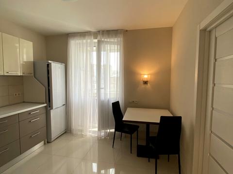 квартира по адресу Феодосийская ул., 1-А