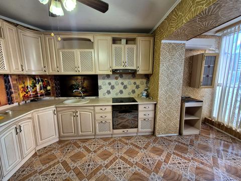 квартира за адресою Захисників України вул. (1-го Травня), 19