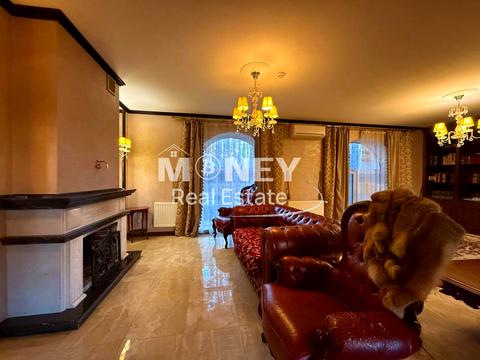 будинок за адресою Скрипки