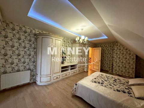 будинок за адресою Скрипки