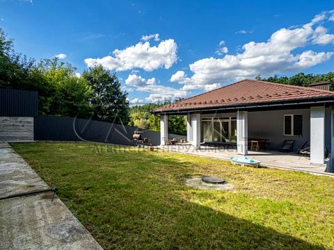 будинок за адресою Шкільна вул.