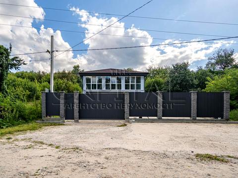 будинок за адресою Шкільна вул.