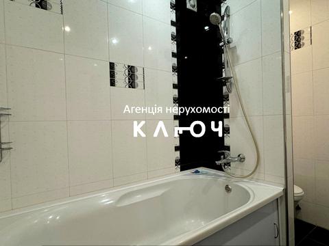 квартира по адресу Вячеслава Черновола ул., 12/1