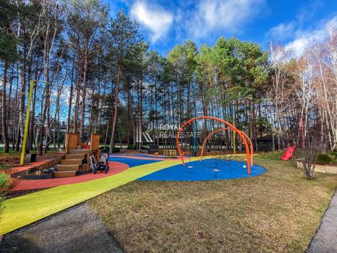 будинок за адресою Центральна, 1