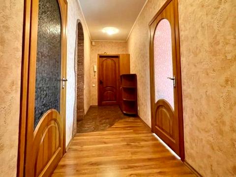 квартира по адресу Героев просп., 21