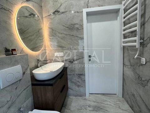 дом по адресу с. Петропавловская Борщаговка, Борщаговская ул.