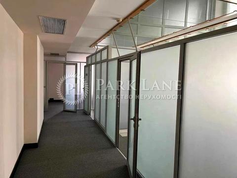 комерційна за адресою Василя Тютюнника вул. (Анрі Барбюса), 28б