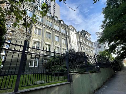 коммерческая по адресу Василия Тютюнника ул. (Анрі Барбюса), 28б