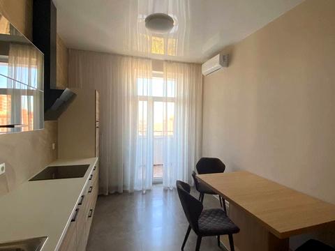 квартира по адресу Василия Тютюнника ул. (Анрі Барбюса), 53