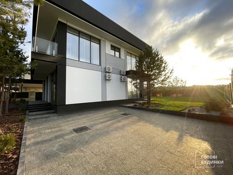 будинок за адресою Розкішна