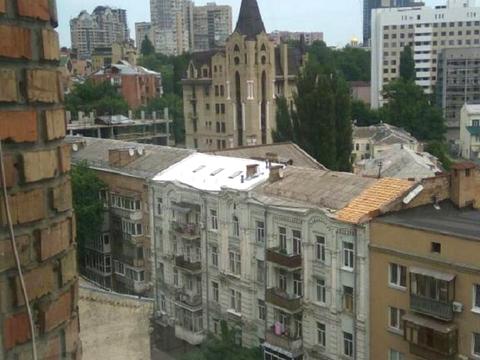 комерційна за адресою Київ, Олеся Гончара вул., 96