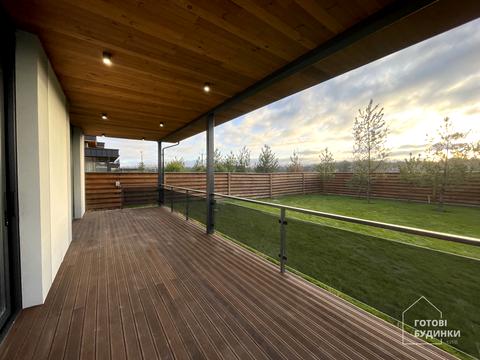 будинок за адресою Розкішна