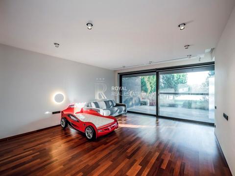 будинок за адресою Центральна