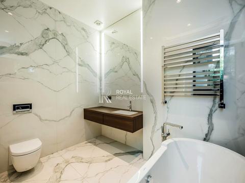 будинок за адресою Центральна