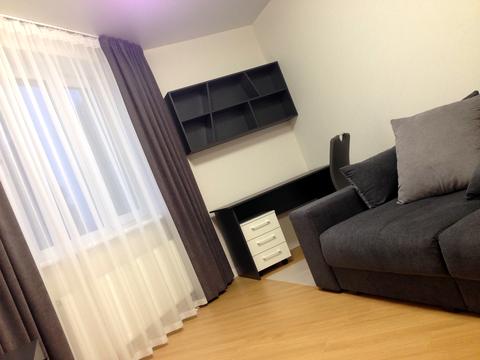 квартира за адресою Любомира Гузара просп. (Космонавта Комарова), 26