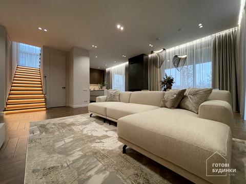 будинок за адресою Розкішна