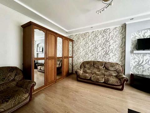 квартира за адресою Боголюбова вул., 8