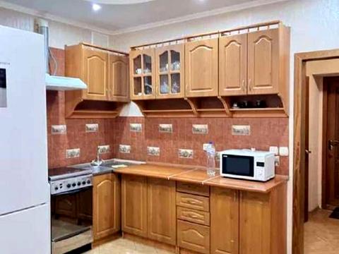 квартира за адресою Боголюбова вул., 8