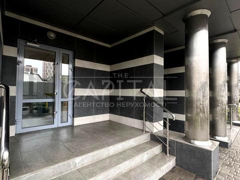 квартира за адресою Патріарха Мстислава Скрипника вул., 48-А