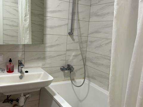 квартира за адресою Миколи Хвильового вул., 4