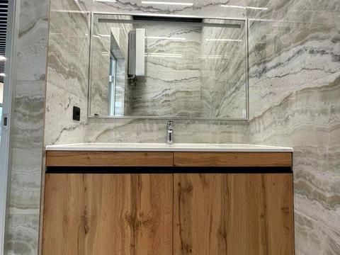 комерційна за адресою Трускавецька вул., 2-В