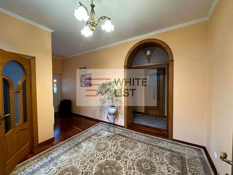 дом по адресу Черновцы, Романа Шухевича ул. (Дубинська), 12