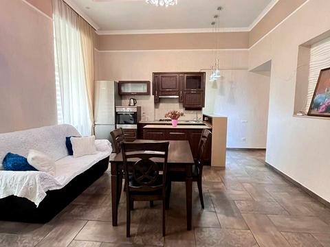 квартира за адресою Валова вул., 23